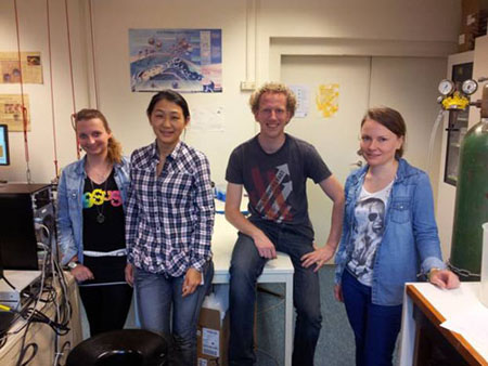 yiyuxuxi2.jpg yiyuxuxi2.jpg